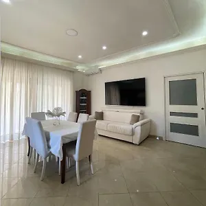 House Mari Appartamento